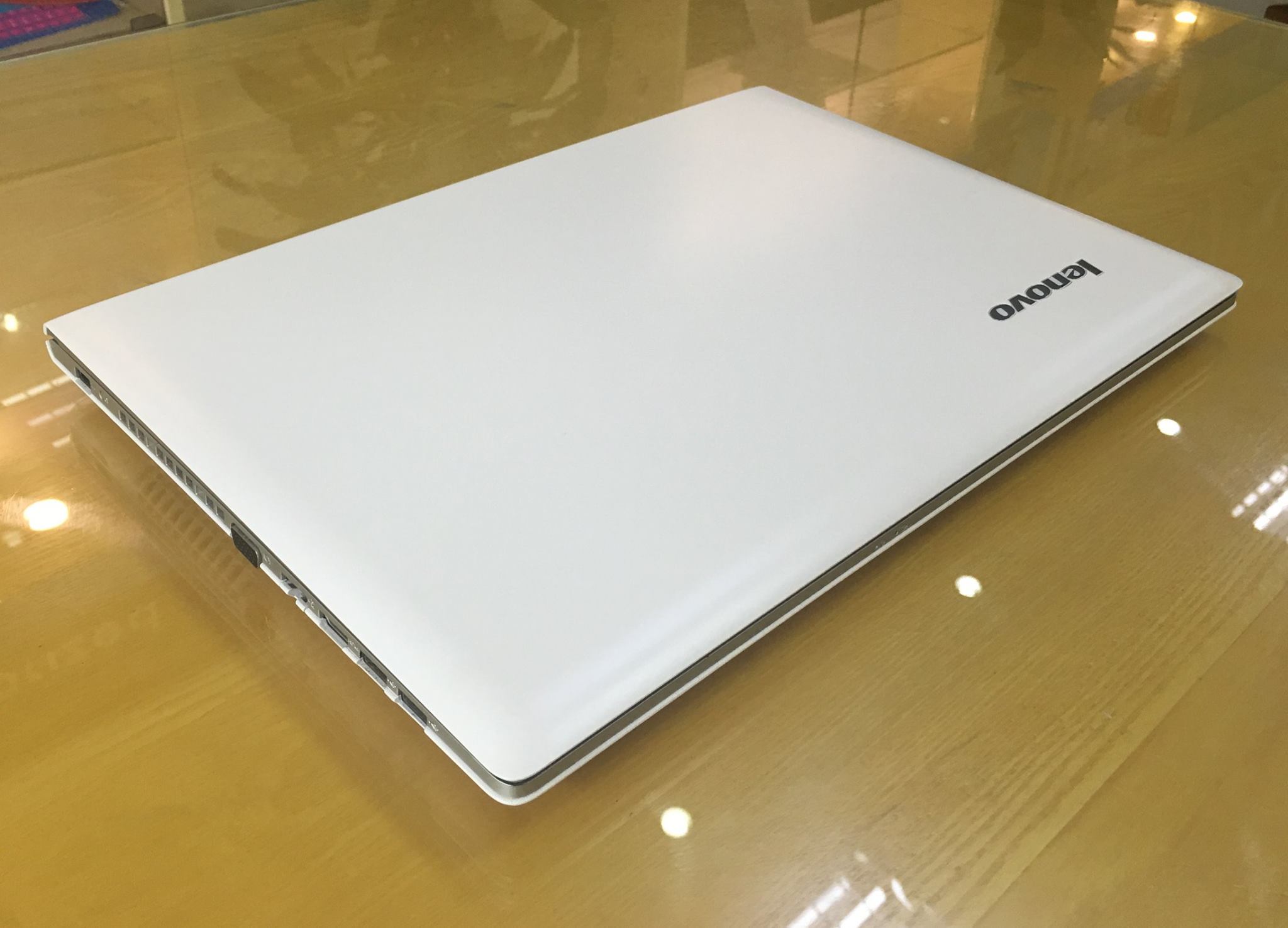  Laptop Lenovo Z5070 i5-8.jpg